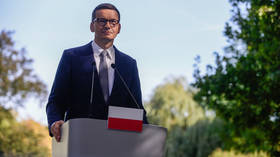Poland to ask voters if they want illegal immigrants