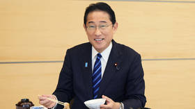 Japanese PM eats ‘Fukushima lunch’