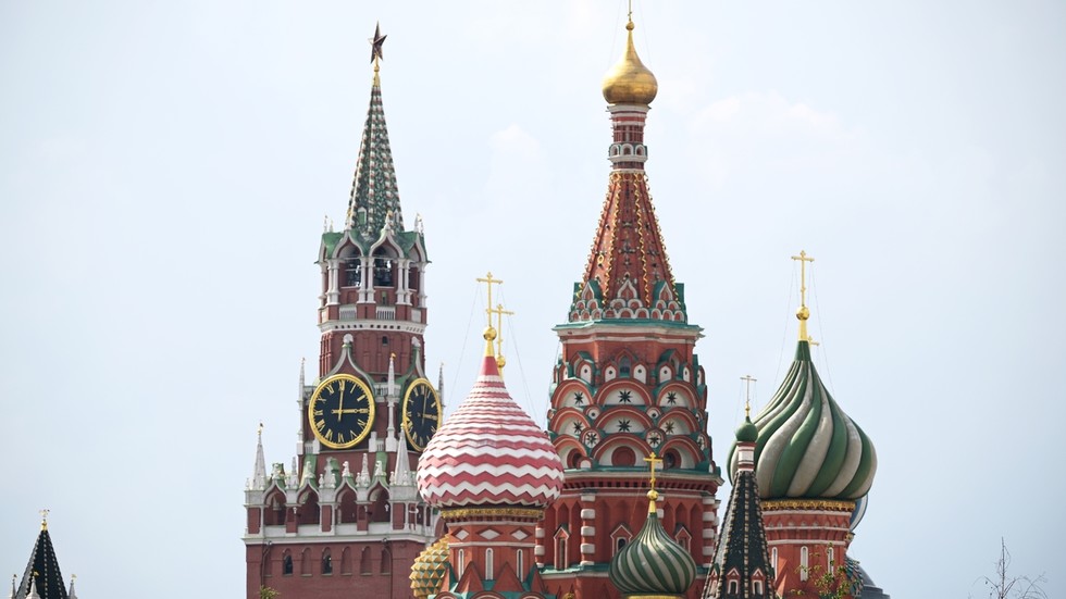 Kremlin warns US over plan to hand Russian assets to Ukraine