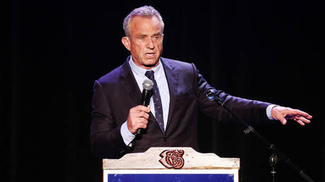 Democratic presidential candidate Robert F. Kennedy Jr. at Wilshire Ebell Theatre, September 15, 2023, Los Angeles, California