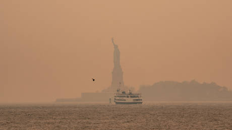 Wildfire haze blankets New York Harbor
