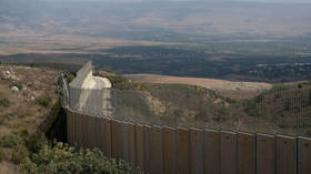 Netanyahu pledges to build new anti-migrant wall