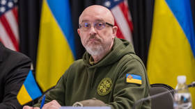 Ukrainian parliament sacks defense minister