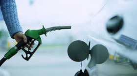 UK backtracks on petrol-car ban