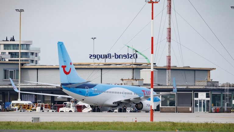 France evacuates airports over hoax bomb threats – media