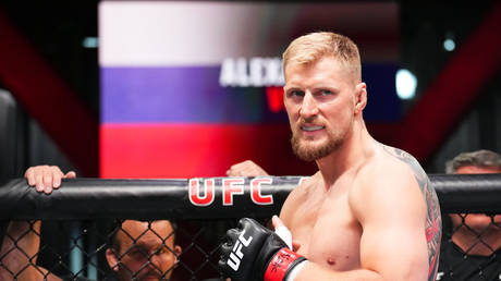 Alexander Volkov of Russia preapres to fight Jairzinho Rozenstruik of Suriname in a heavyweight fight during the UFC Fight Night event at UFC APEX on June 04, 2022 in Las Vegas, Nevada