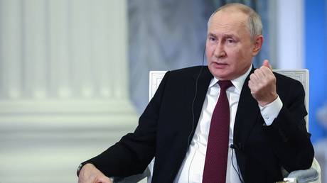 BRICS now richer than G7 &ndash; Putin