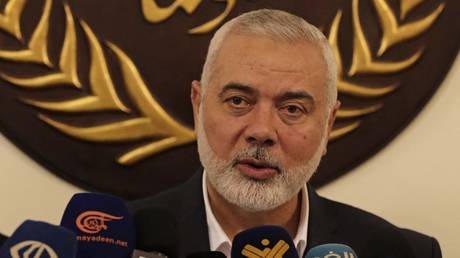  Ismail Haniyeh holds a press conference during his visit to the Dar al-Fatwa in Beirut, Lebanon, June 22, 2022