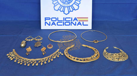 Ukrainian antique jewelry worth $64mn confiscated in Spain