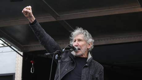 Roger Waters barred from South American hotels over Israeli pressure – media — RT World News