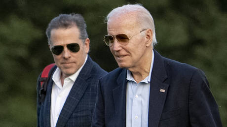 Joe Biden and Hunter Biden arrive at Fort McNair, Washington DC, June 25, 2023