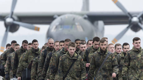 НАТО планирует «военный Шенген» — RT World News