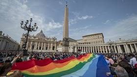 Katholieke Kerk versoepelt regels voor transgenders