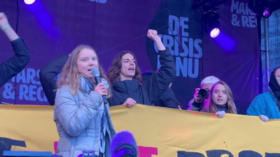 Greta Thunberg chants for Palestine at climate march (VIDEO)