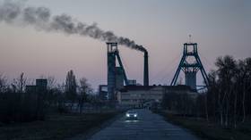 Women begin working in Ukrainian mines – Reuters