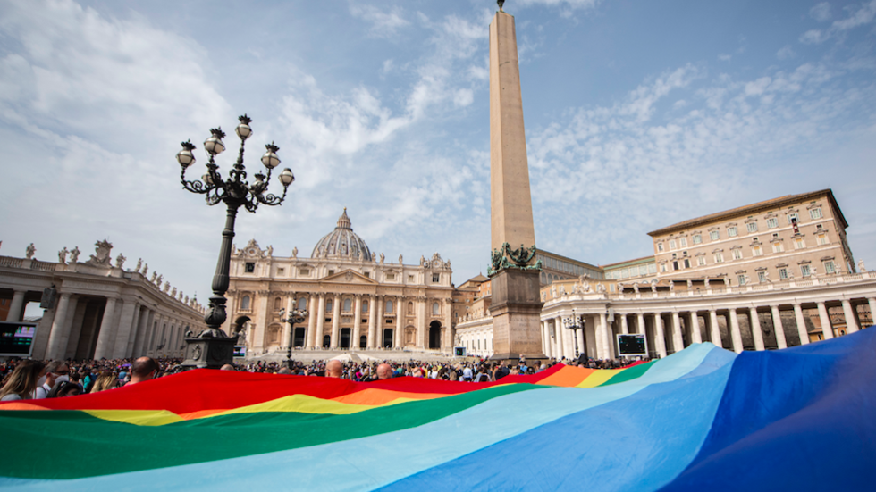 https://www.rt.com/information/589285-vatican-same-sex-blessings/Vatican points conditional approval for same-sex blessings