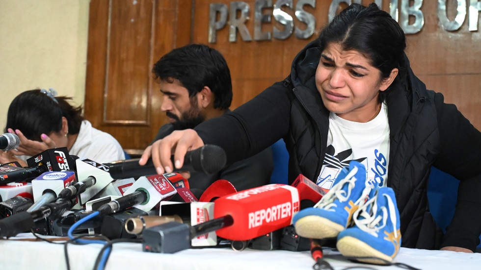 New Delhi Suspends Scandal Hit Wrestling Federation After Top Athlete