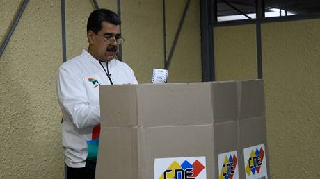 Venezuelan President Nicolas Maduro votes in the consultative referendum for the sovereignty of the Essequibo on December 3, 2023.