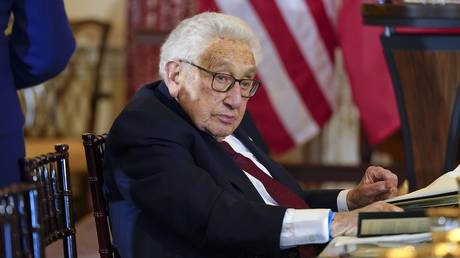 Das sagte Kissinger in seinem „letzten Interview“ – RT World News – über Russland