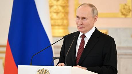 Migranten müssen Russisch lernen und das Gesetz respektieren – Putin – RT Russland und die ehemalige Sowjetunion