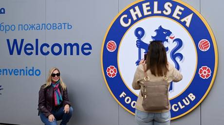 UK withholding Chelsea FC sale cash meant for Ukraine — RT World News