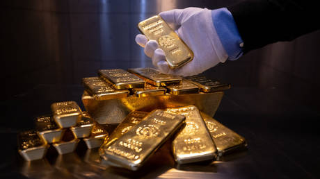 Russlands Goldreserven erreichen neuen Rekord – RT Business News