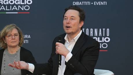 Musk verrät Haltung zu Außerirdischen – RT World News