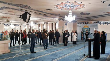 Muslime dürfen Krypto nutzen – Mufti – RT Russland und die ehemalige Sowjetunion