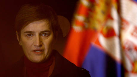 Serbien dankt russischen Spionen für die Warnung vor dem Versuch einer Farbrevolution – RT World News