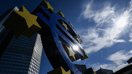 Der Wirtschaft der Eurozone steht 2024 ein düsteres Jahr bevor – FT – RT Business News