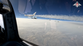 Kremlin explains why fighter jets escorted Putin's flight to Middle East