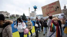 Americans increasingly perceive Ukraine as a burden
