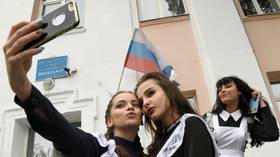 Most Russian parents oppose ban on phones in schools – poll