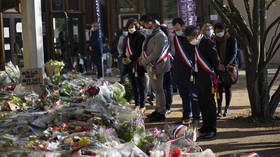 Os professores da França não podem fazer o seu trabalho por medo de incomodar os estudantes muçulmanos