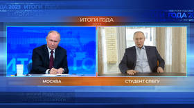 Putin answers question from ‘body double’