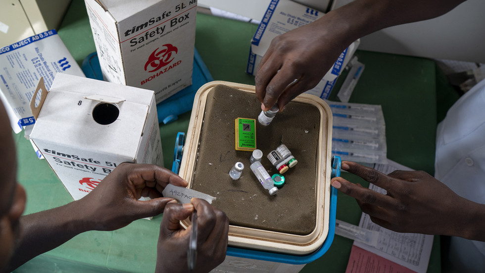 Ivory+Coast+receives+first+life-saving+malaria+vaccines