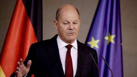 Most Germans want Scholz to step down – poll — RT World News