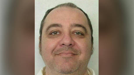 US judge gives go-ahead to execution by new method