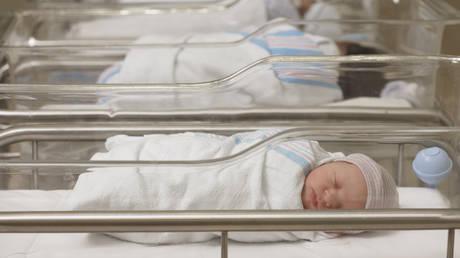 Französische Geburtenrate auf dem niedrigsten Stand seit dem Zweiten Weltkrieg – RT World News