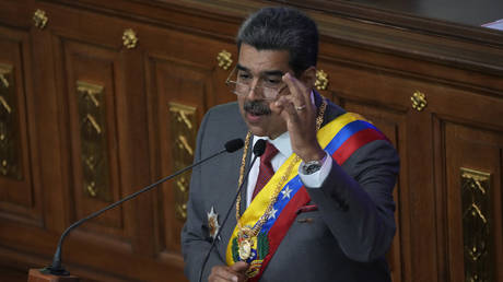 Argentine leader follows ‘Nazi ideology’ – Maduro — RT World News