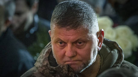 Selenskyj drohte dem obersten General der Ukraine mit der Entlassung – Medien – RT Russland und die ehemalige Sowjetunion