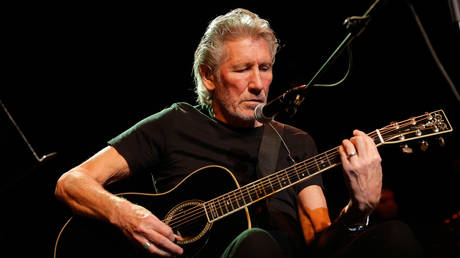 Plattenfirma lässt Roger Waters wegen Israel-Kommentaren fallen – Variety – RT Entertainment