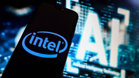 Intel announces specialized AI chips for cars