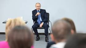 Putin visits region bordering US (VIDEOS)