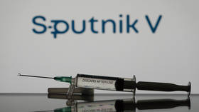 Covid vaccine pioneer dies