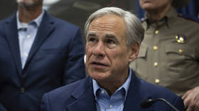 Texas governor 'encouraging' attacks on migrants – Mexico