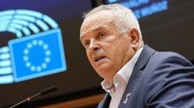 MEP calls for end to 'murder of slavs'