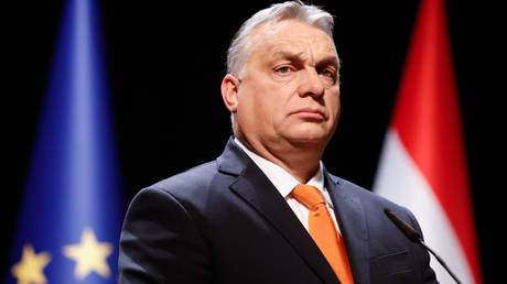 Orban linked to farmers’ protests – FT — RT World News