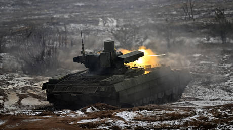 Russian military reports gains against Ukrainian troops — RT Russia & Former Soviet Union