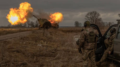 File photo: Ukraine's 45th Artillery Brigade fires on Russian positions, January 20, 2024.